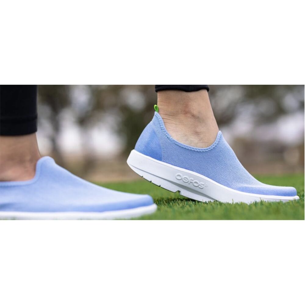 OOFOS Oomg EeZee Low Shoe Blue Wash Women’s 9.5 Walking Recovery Comfort Slip-on